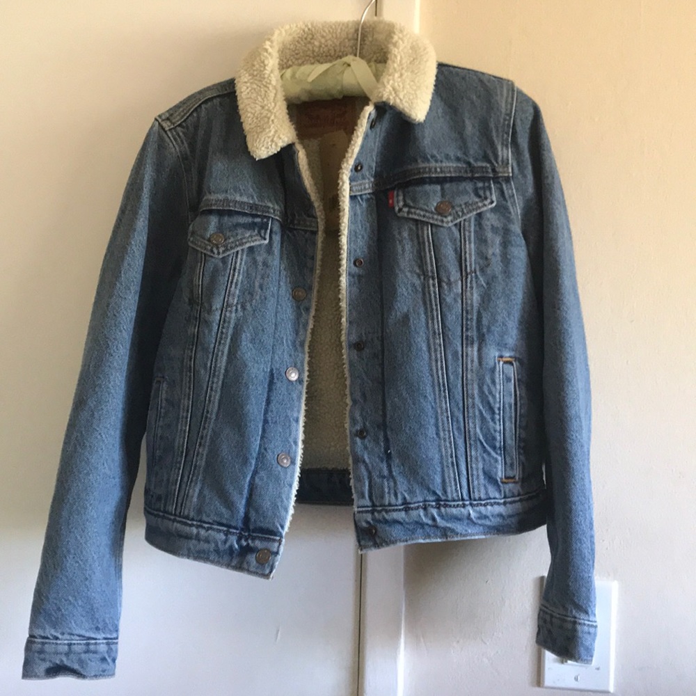 Levi’s Women’s Original Trucker Jacket